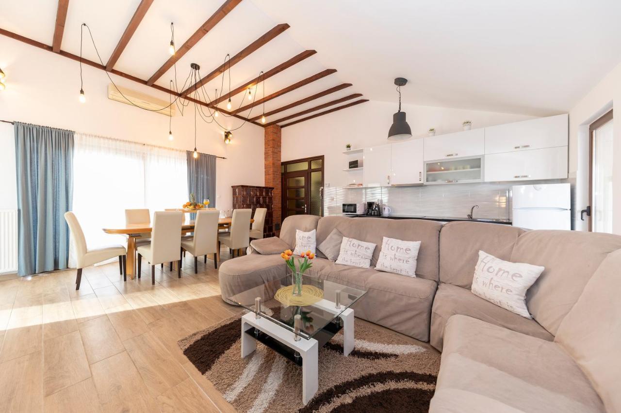 Apartman Lana Biograd Na Moru Zewnętrze zdjęcie