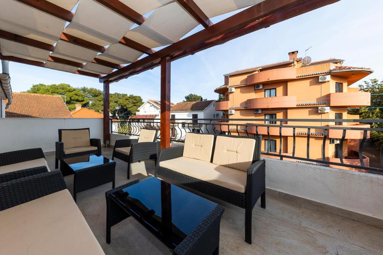 Apartman Lana Biograd Na Moru Zewnętrze zdjęcie