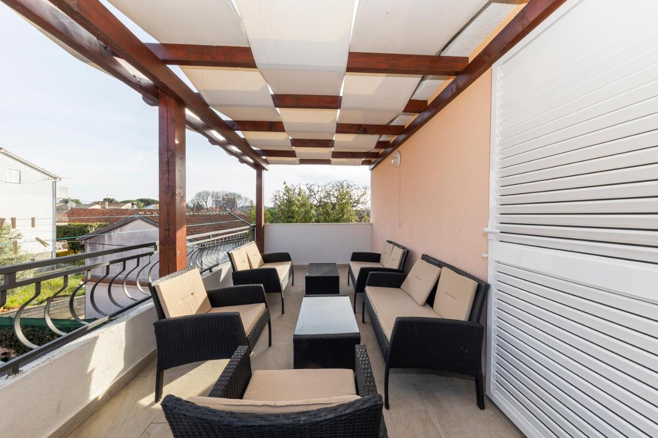 Apartman Lana Biograd Na Moru Zewnętrze zdjęcie